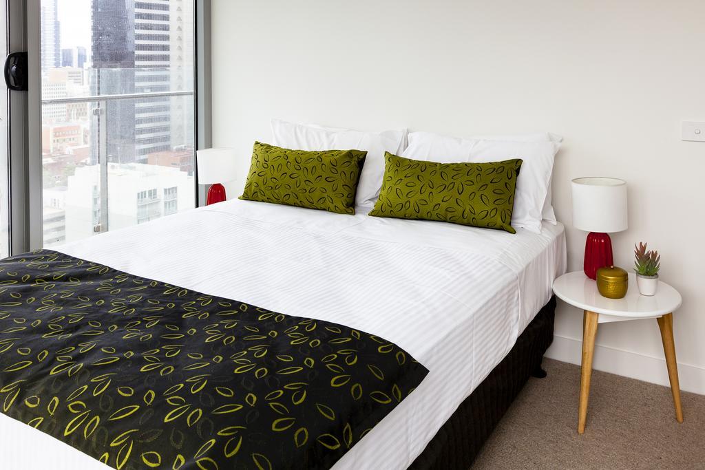 Akom Melbourne Aparthotel Exteriör bild