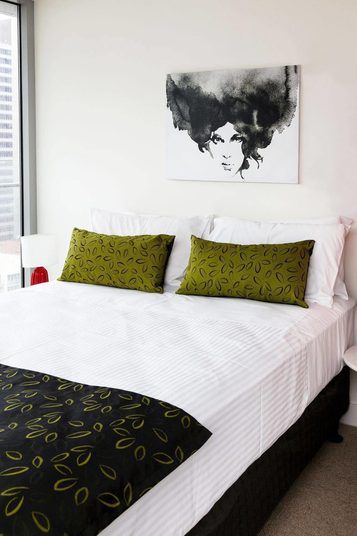 Akom Melbourne Aparthotel Exteriör bild